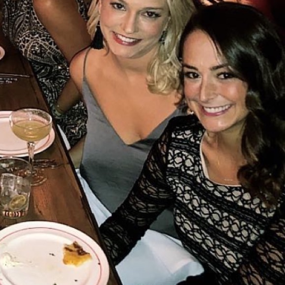 Alice + Olivia lace cropped top size 6 - Picture 5 of 11